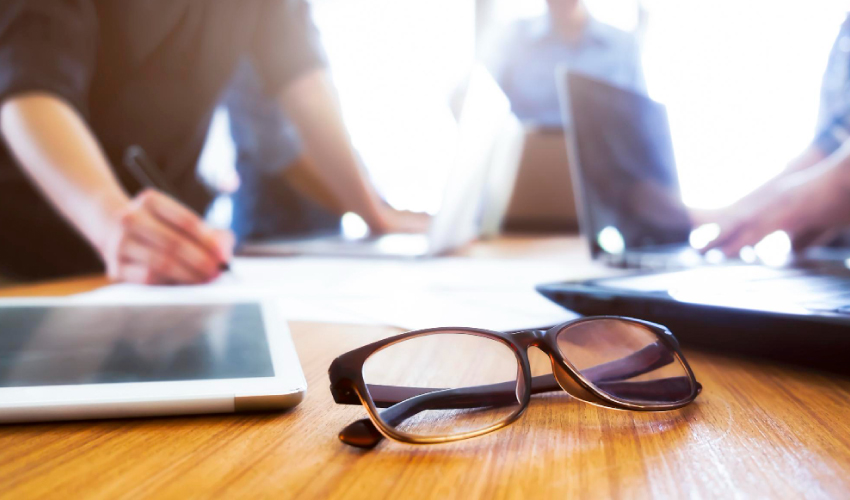 Droit du travail en Tunisie : contrats, licenciement et défense des salariés